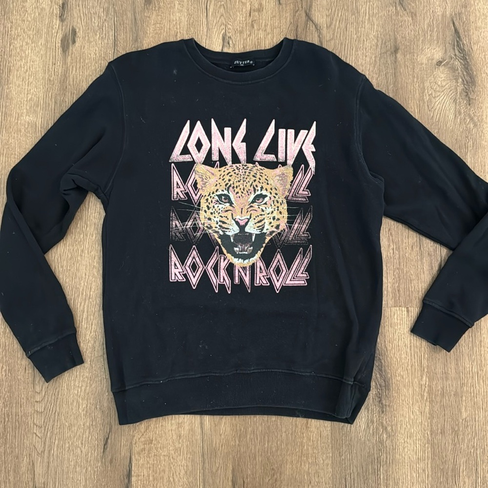 VICI Black Graphic Sweatshirt